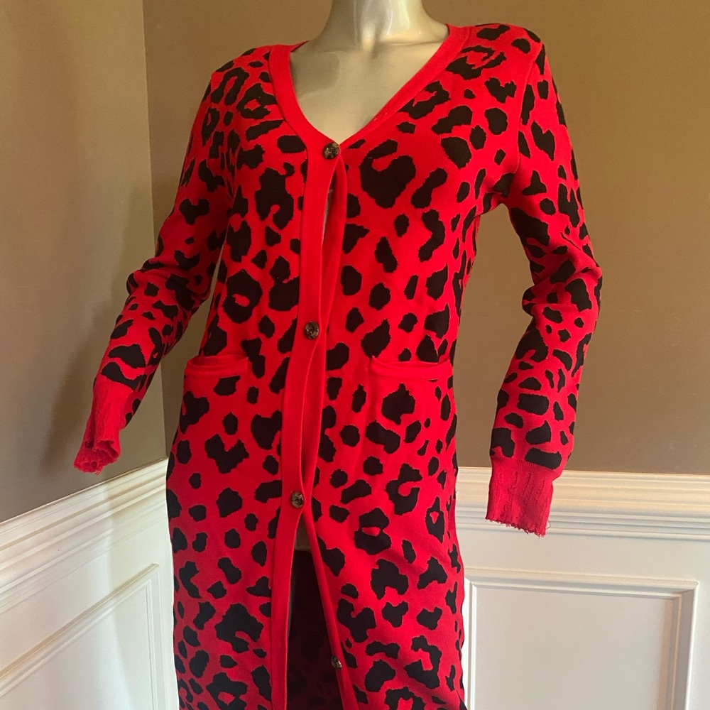 Hera Collection Red and Black Leopard Print Buttoned Cardigan Sweater